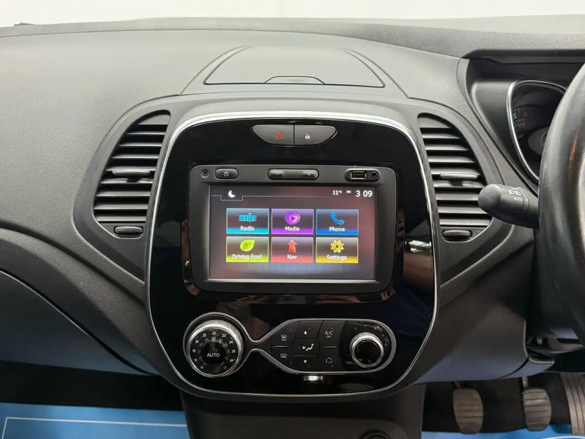 2017-renault-captur-09-tce-dynamique-s-nav-big-21