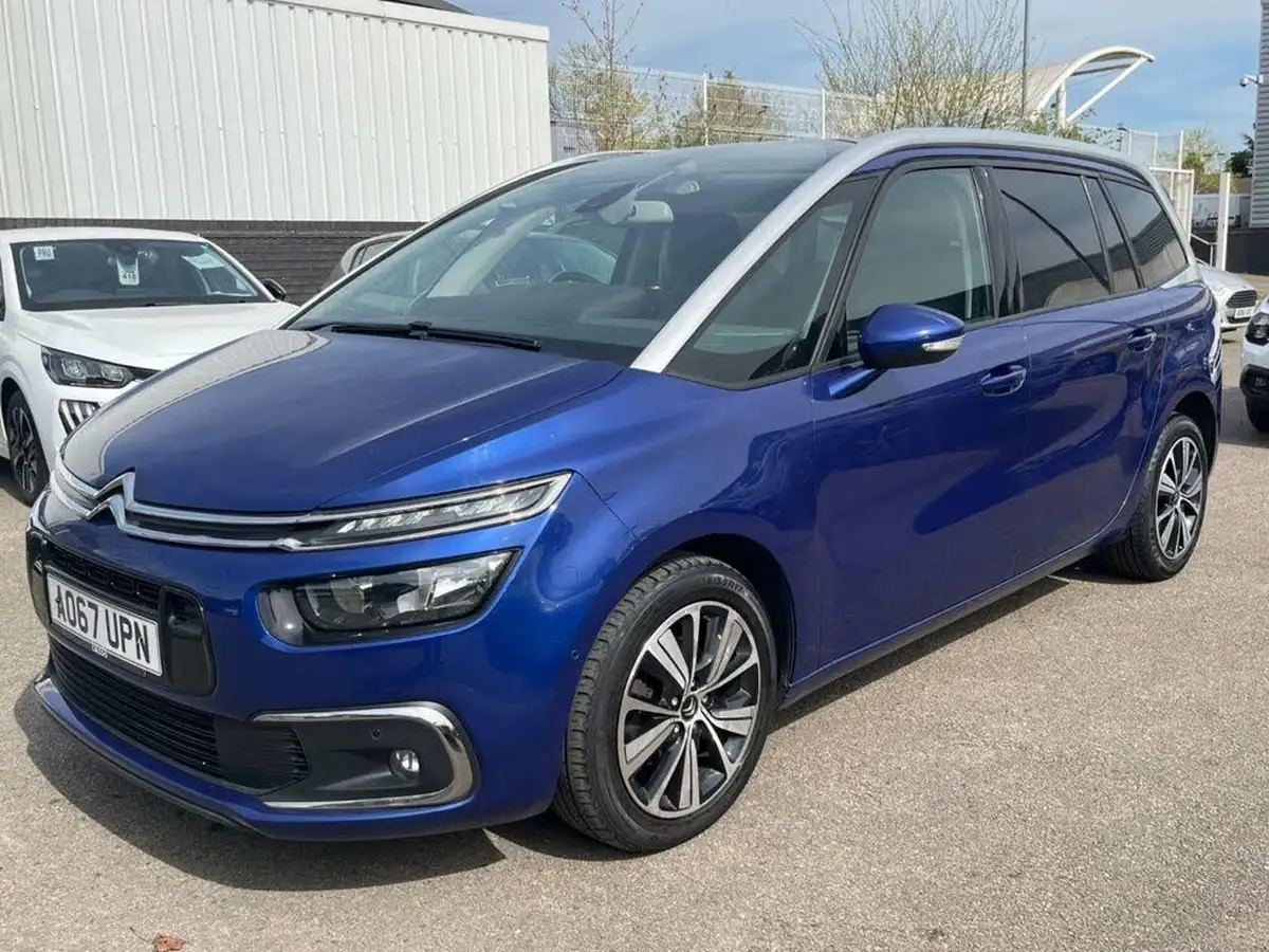 2017-citroen-grand-c4-picasso-16bluehdi-flair-eat6-big-5