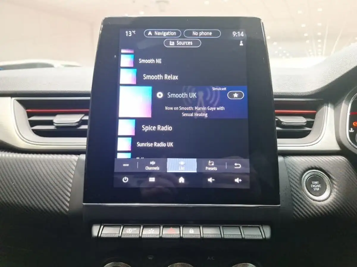 2022-renault-captur-13-tce-rs-line-big-17