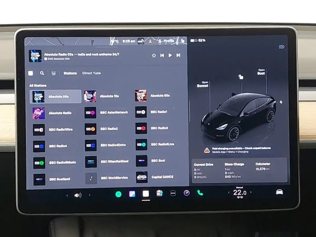 2023-tesla-model-y-e-rwd-big-9