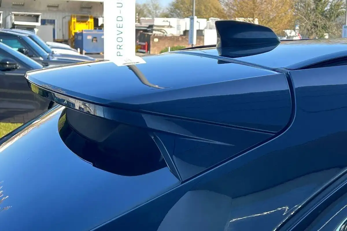 2019-jaguar-f-pace-20-i4d-chequered-flag-180ps-big-16