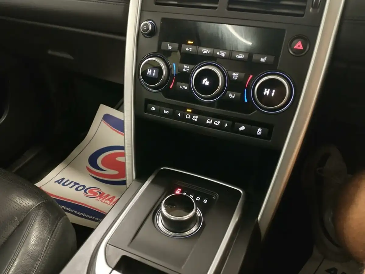 2017-land-rover-discovery-sport-20td4-se-tech-180ps-station-wagon-auto-big-43