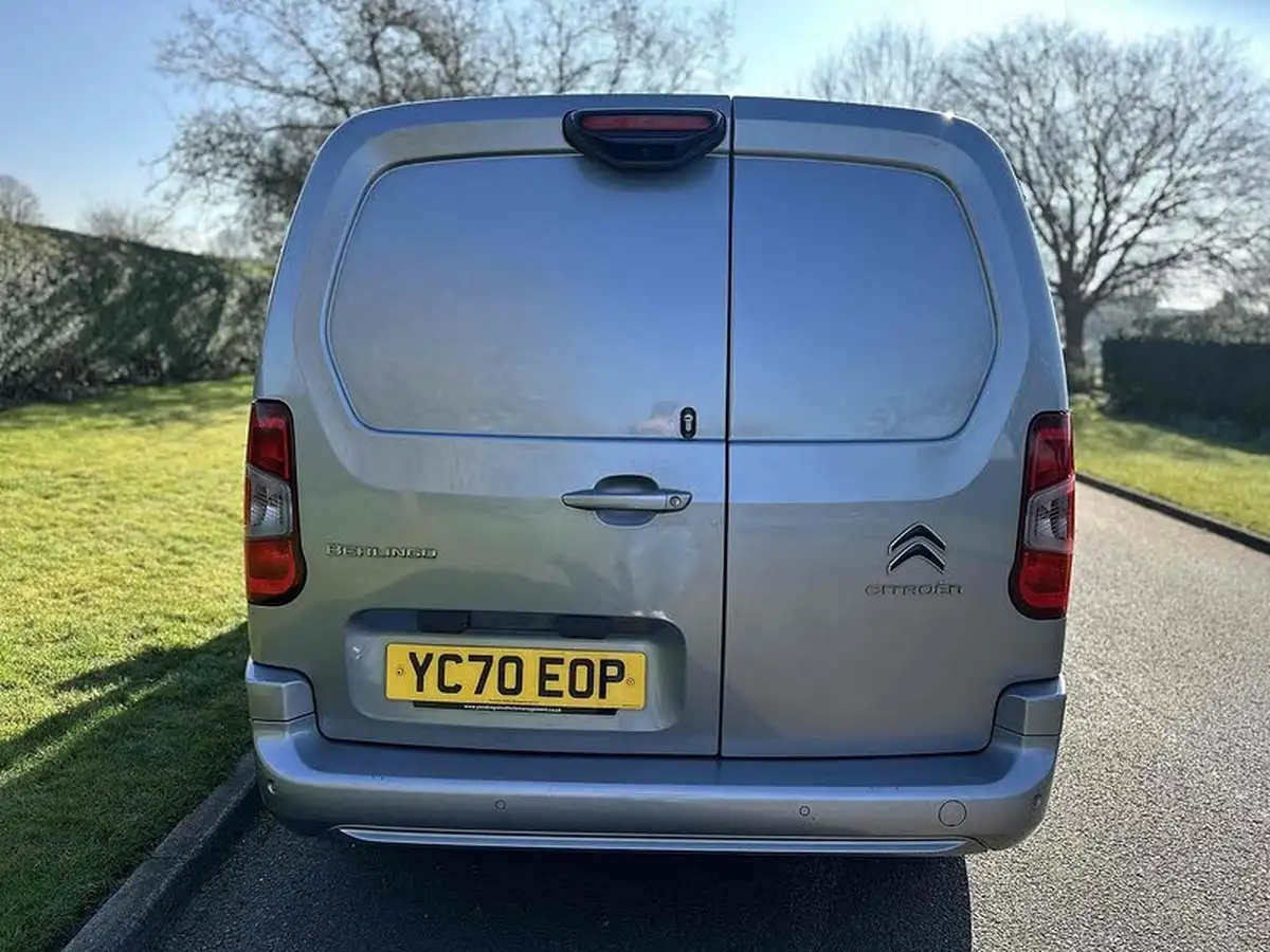 2020-citroen-berlingo-15bluehdi-950-driver-130pseu6dt-e-ss-big-4