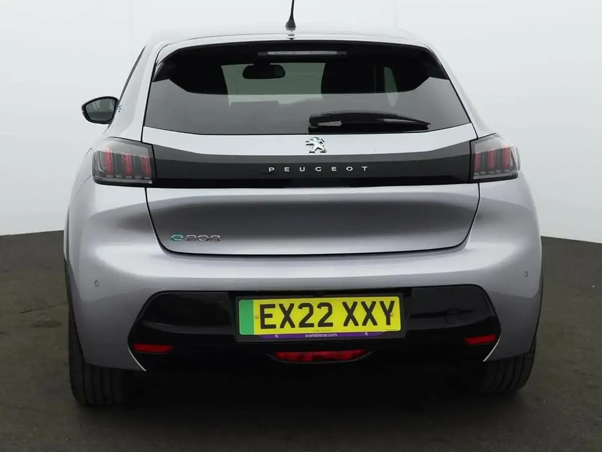 2022-peugeot-208-e-allure-premium-big-2