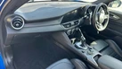 2022-alfa-romeo-giulia-20-veloce-small-9