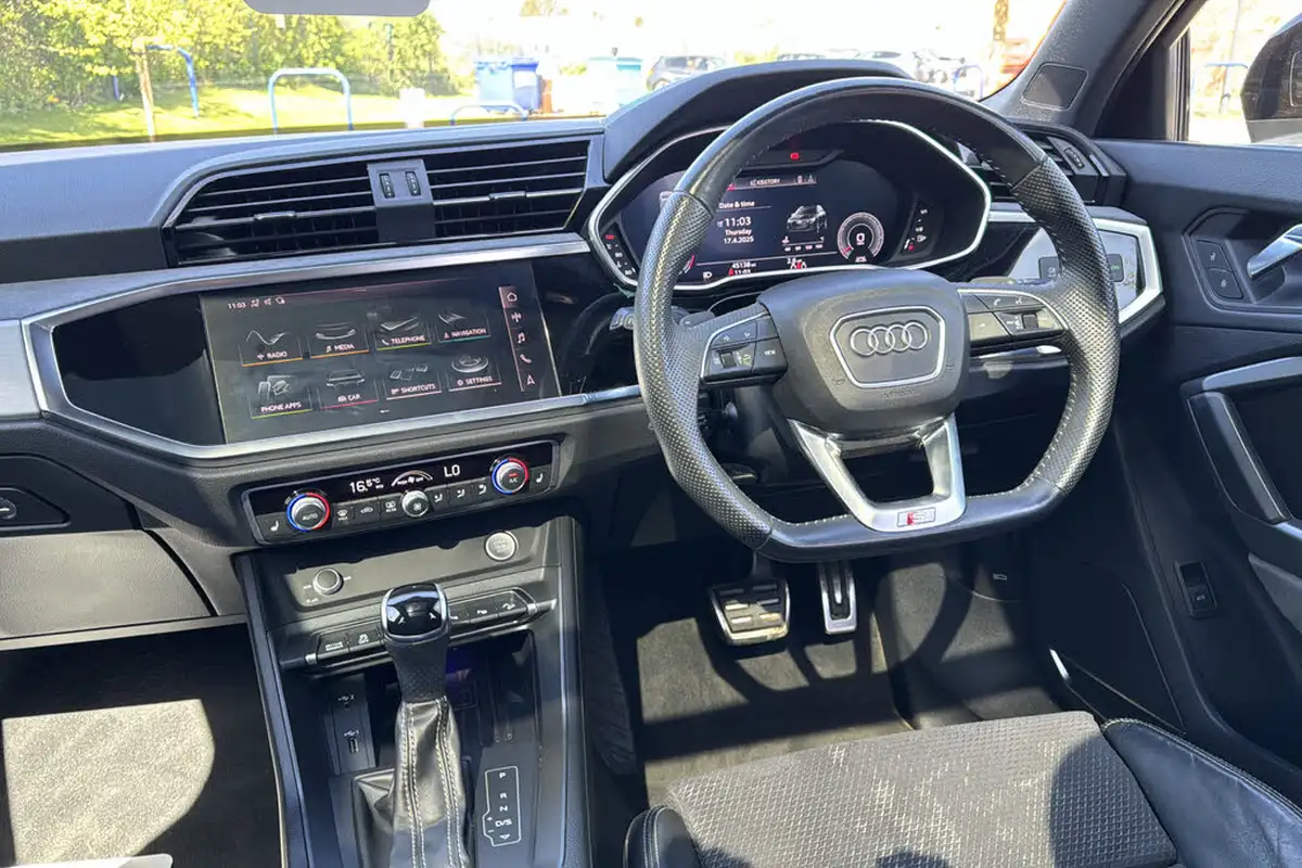 2019-audi-q3-20-35-tdi-vorsprung-station-wagon-big-7
