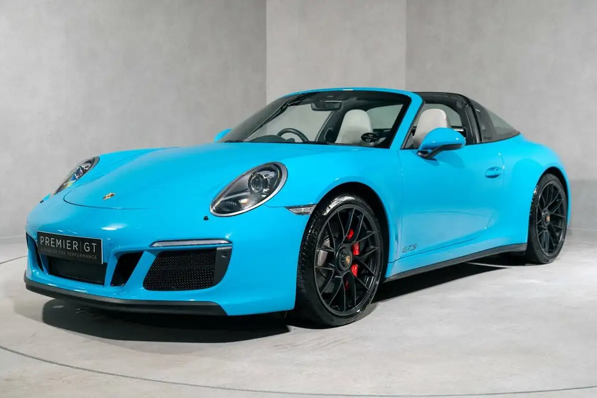 2018-porsche-911-30-targa-4-gts-450bhp-pdk-big-2