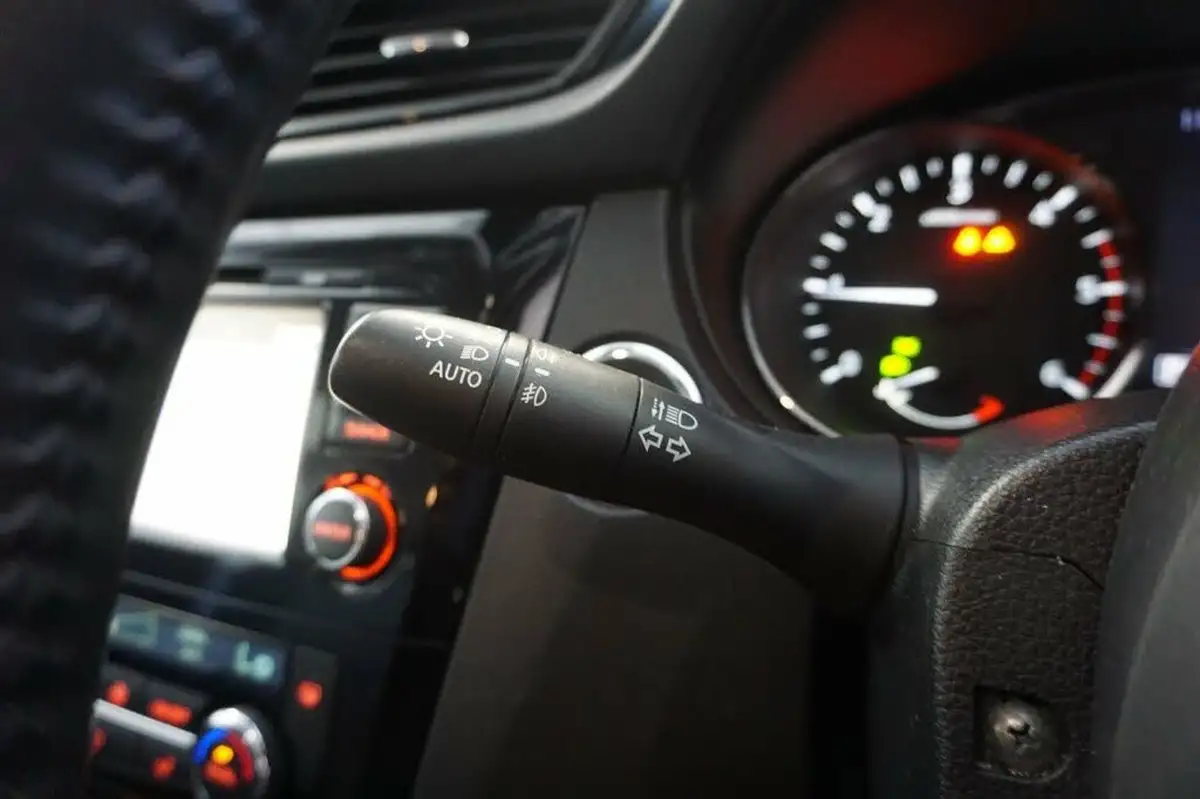 2018-nissan-x-trail-20dci-n-connecta-4wd-xtronic-big-22