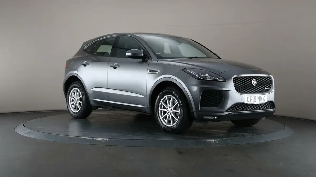 2019-jaguar-e-pace-20-i4d-r-dynamic-150ps-big-47