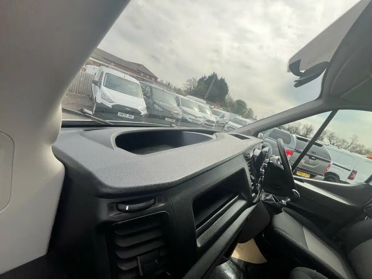 2020-ford-transit-20tdci-350-l2h1-leader-130pseu6dt-fwd-cab-big-41