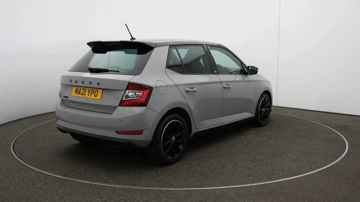 2021-skoda-fabia-10-tsi-monte-carlo-95ps-hatchback-dsg-big-47