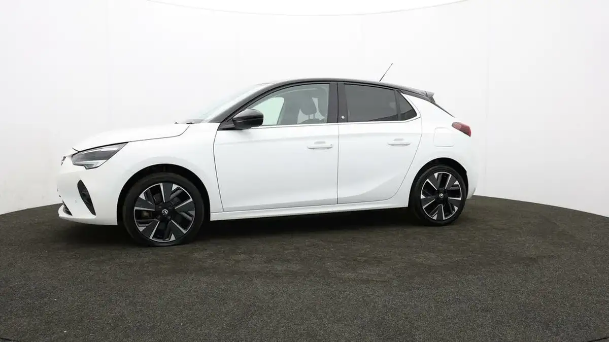 2021-vauxhall-corsa-e-elite-premium-big-57