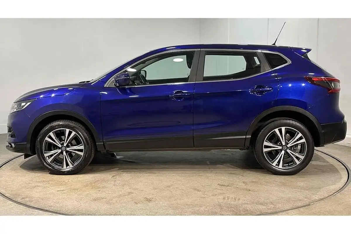 2018-nissan-qashqai-12-dig-t-acenta-big-9