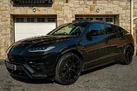 2021-lamborghini-urus-40-no-trim-small-29