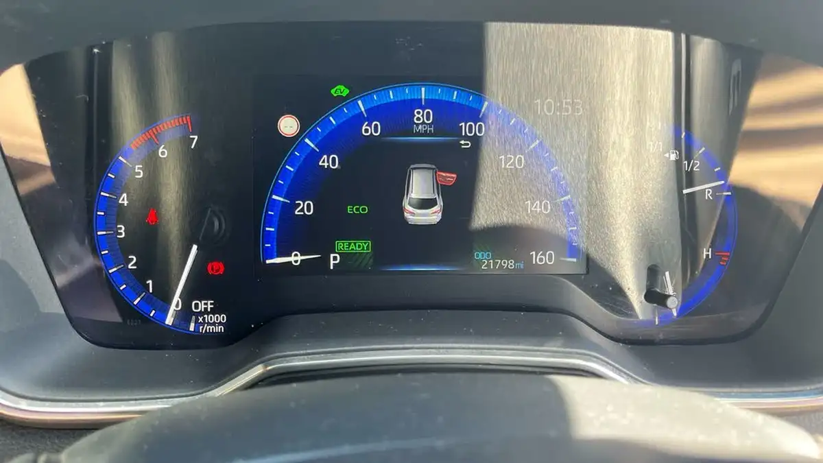 2021-suzuki-swace-18-sz-t-big-28