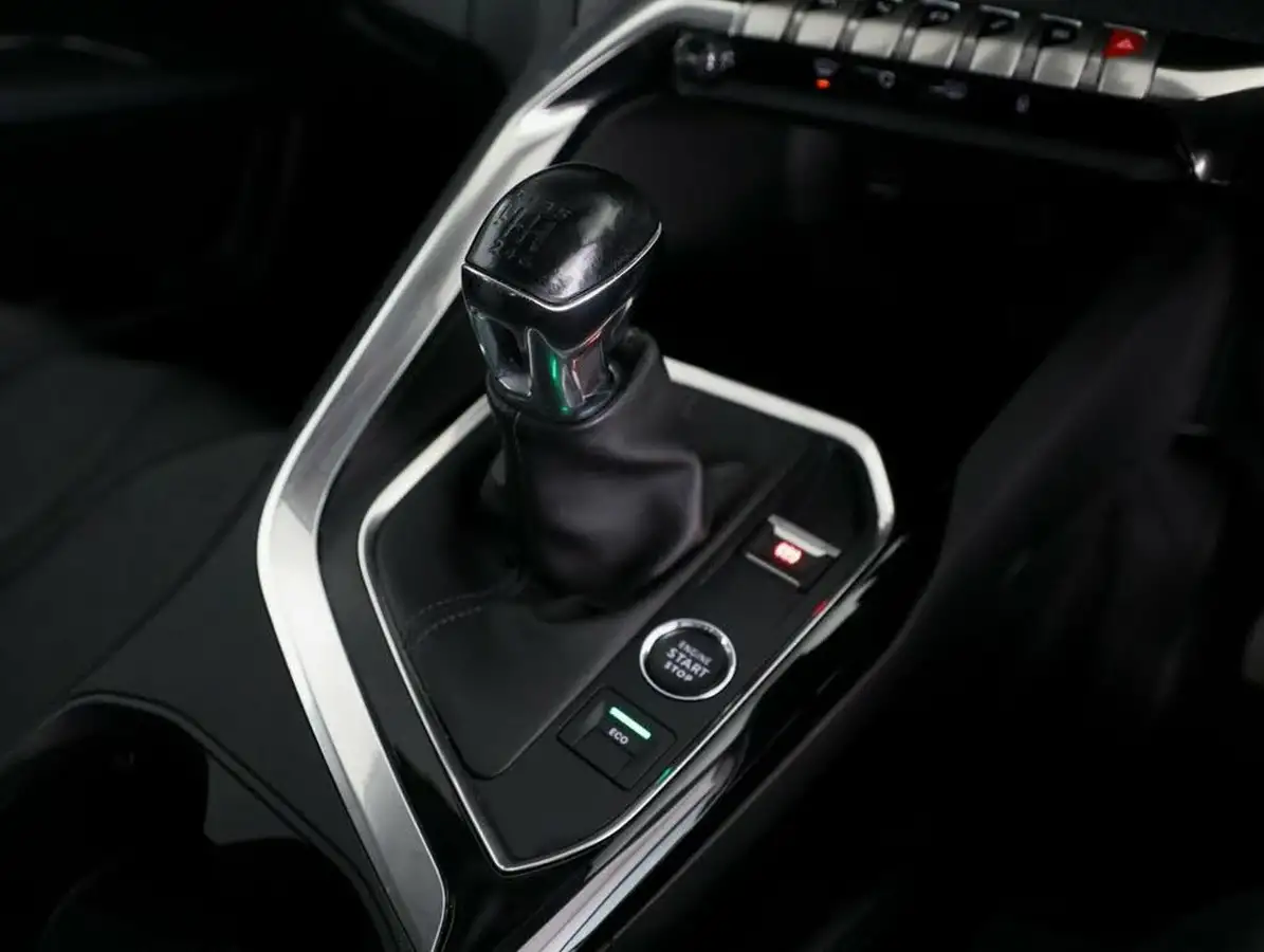 2021-peugeot-5008-suv-15-bluehdi-allure-premium-big-19