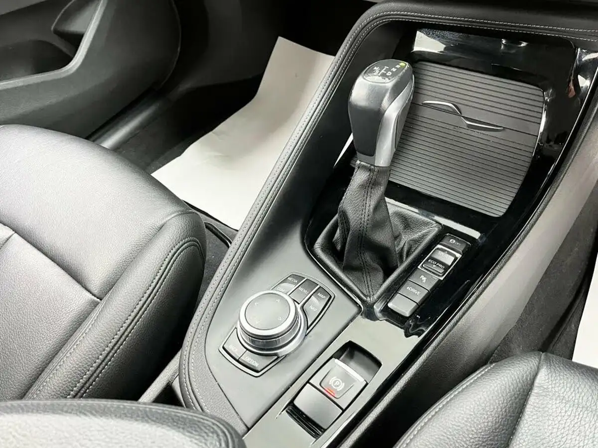 2021-bmw-x1-15-xdrive-25e-phev-xline-big-25