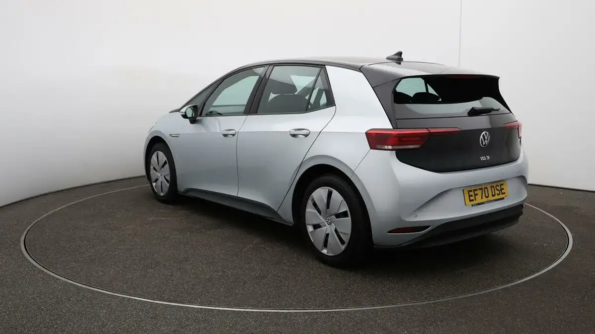 2020-volkswagen-id3-e-life-big-55