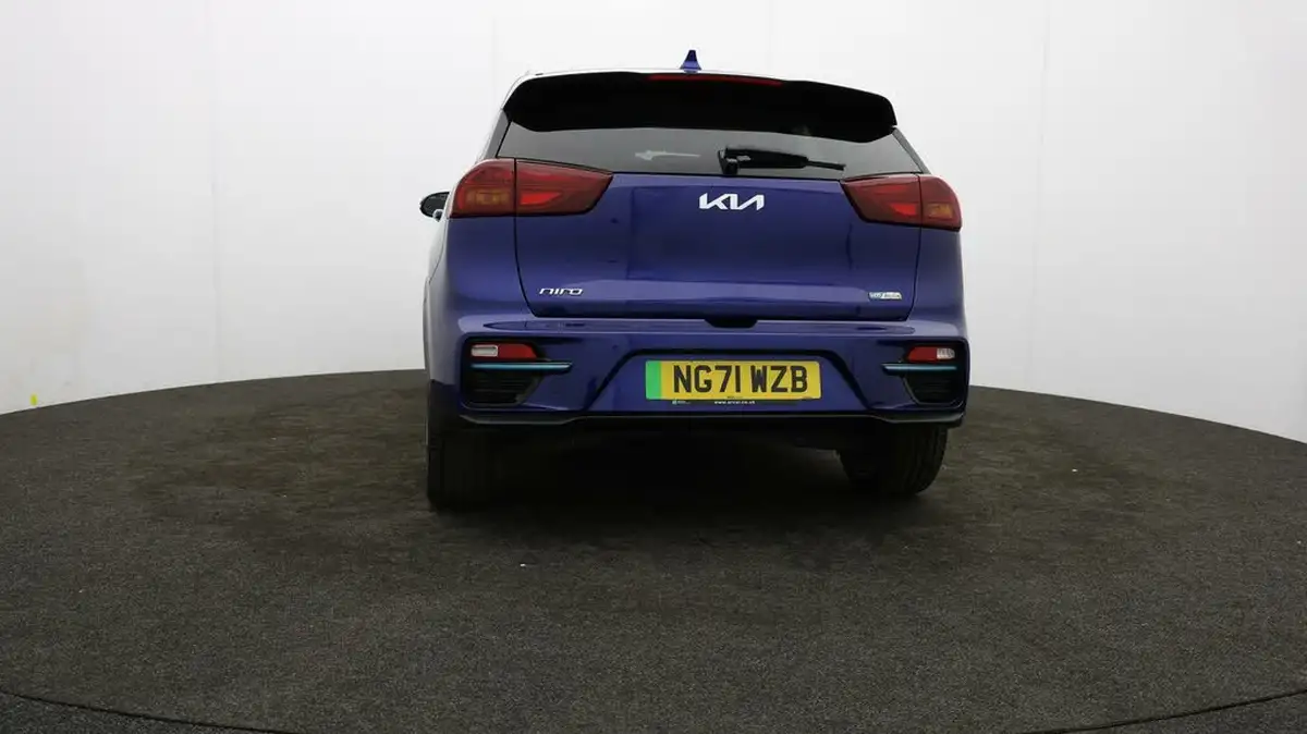 2022-kia-e-niro-ev-2-64-big-35