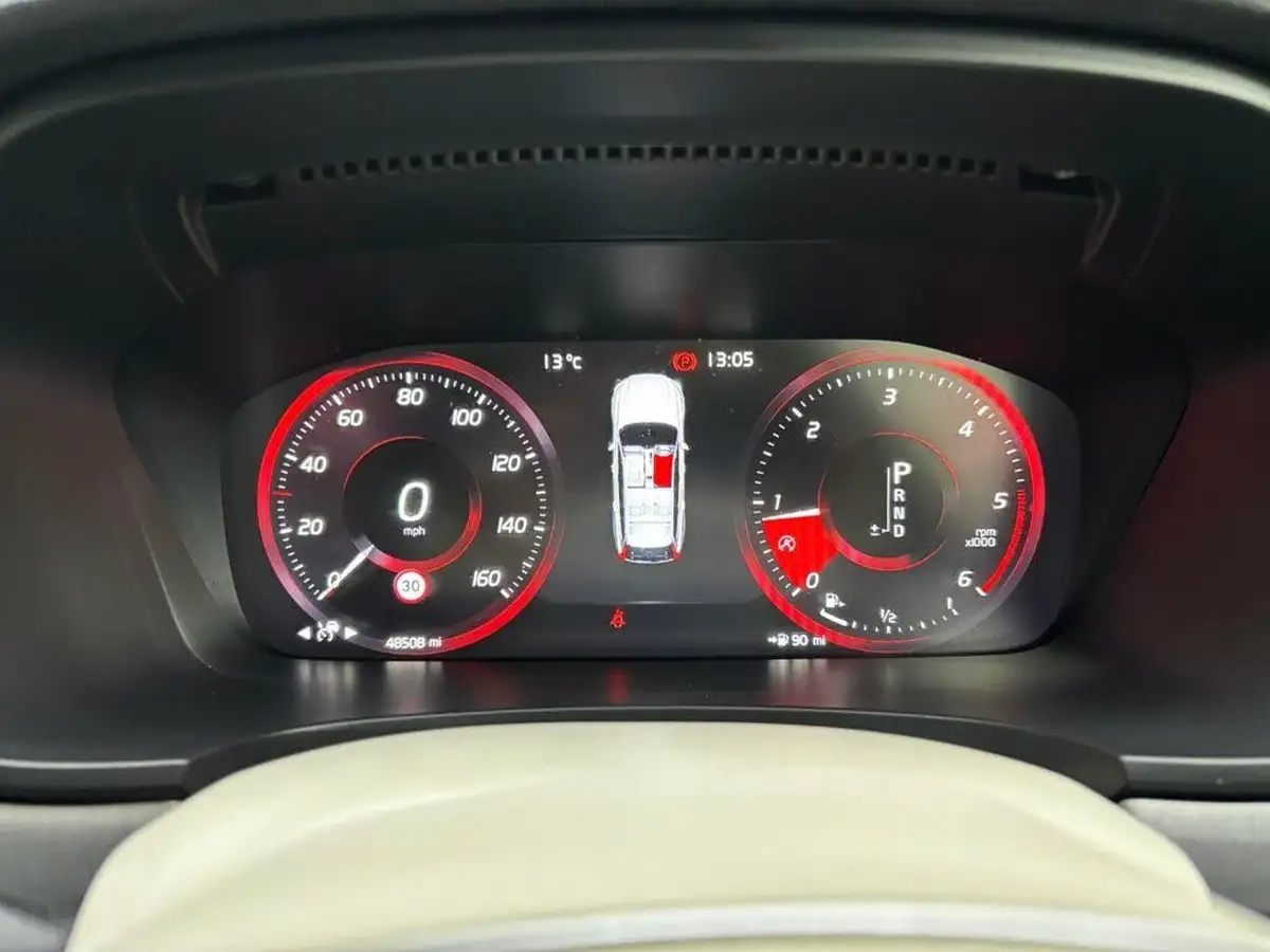 2020-volvo-v90-20td-d4-momentum-plus-big-17