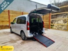 2018-peugeot-partner-small-0