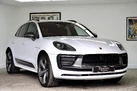 2022-porsche-macan-20-small-31