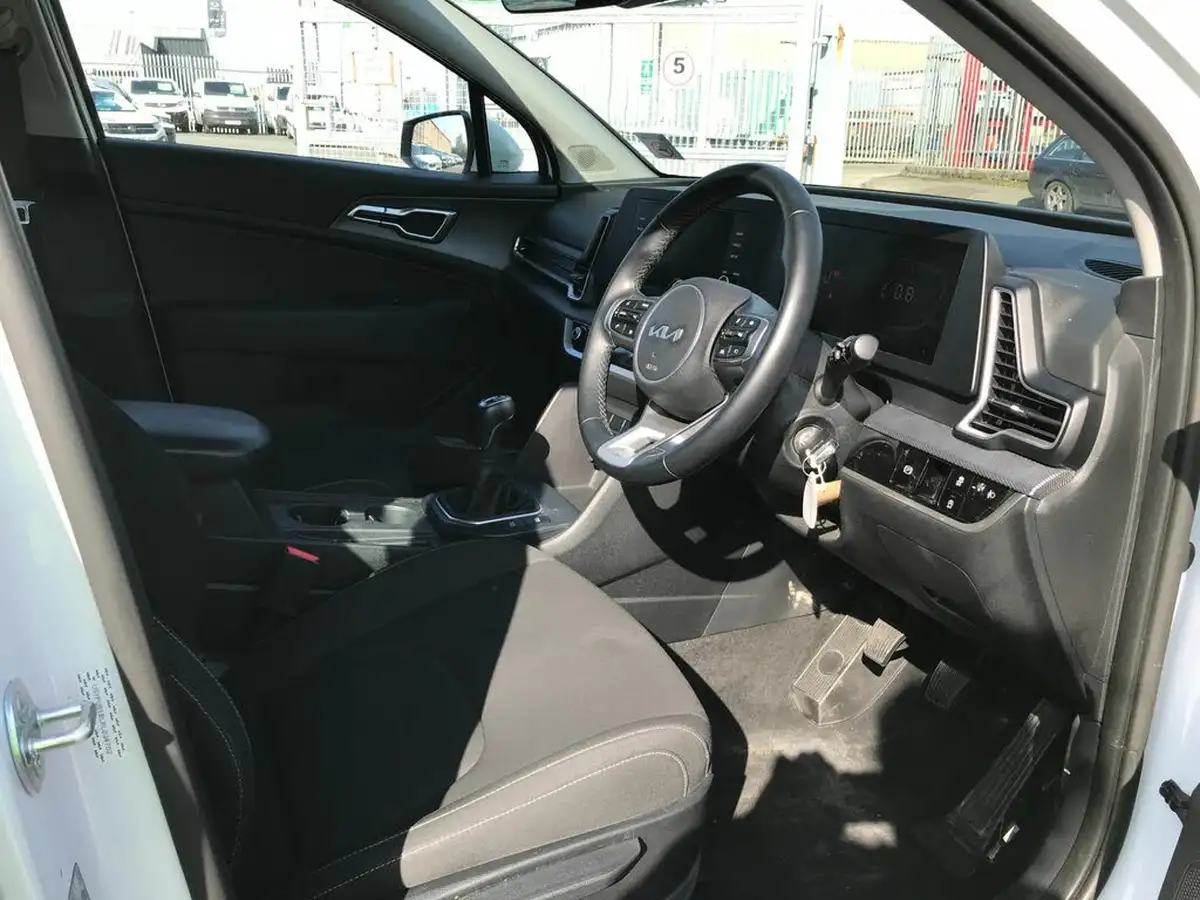 2023-kia-sportage-16-t-gdi-2-148bhp-big-8