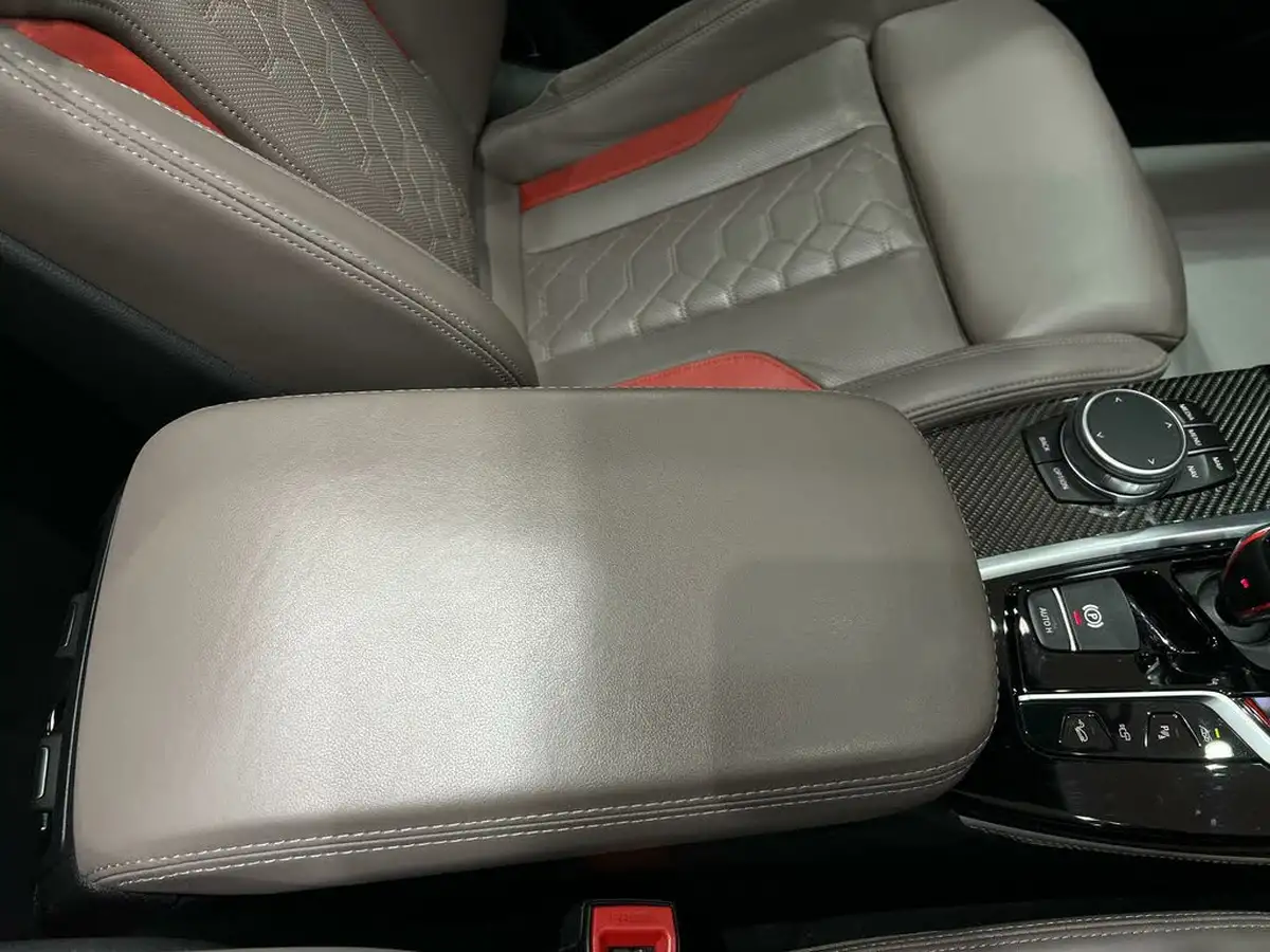 2019-bmw-x4-30-m-competition-big-43