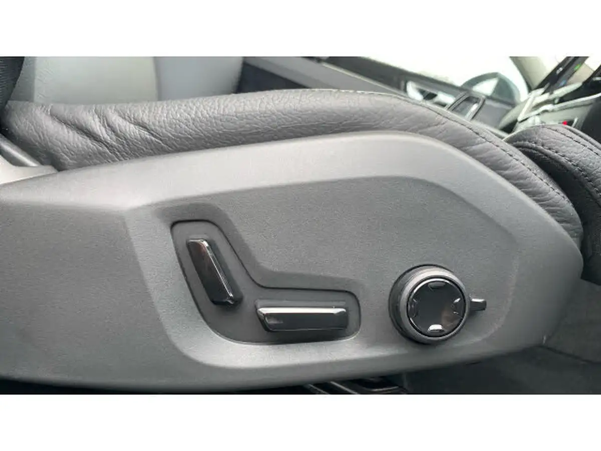 2024-volvo-xc60-20-b5-plus-big-36