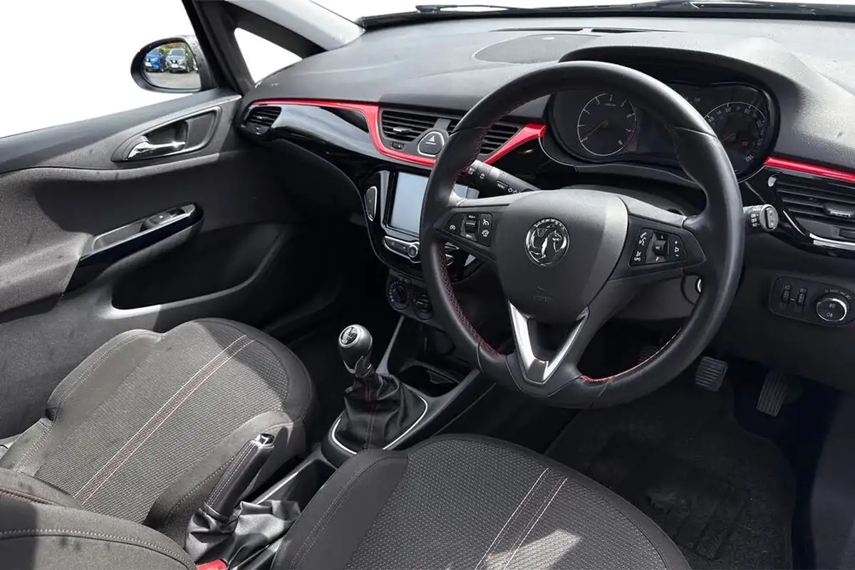2017-vauxhall-corsa-14i-sri-75ps-ecoflex-3d-big-12