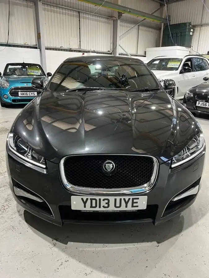 2013-jaguar-xf-22td-sport-200ps-ss-saloon-4d-auto-big-7