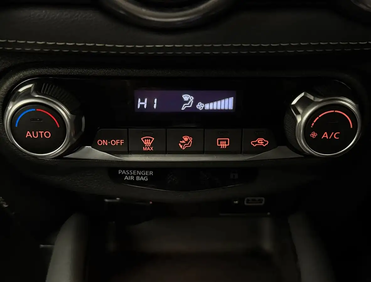 2022-nissan-juke-10-dig-t-n-connecta-dct-big-25