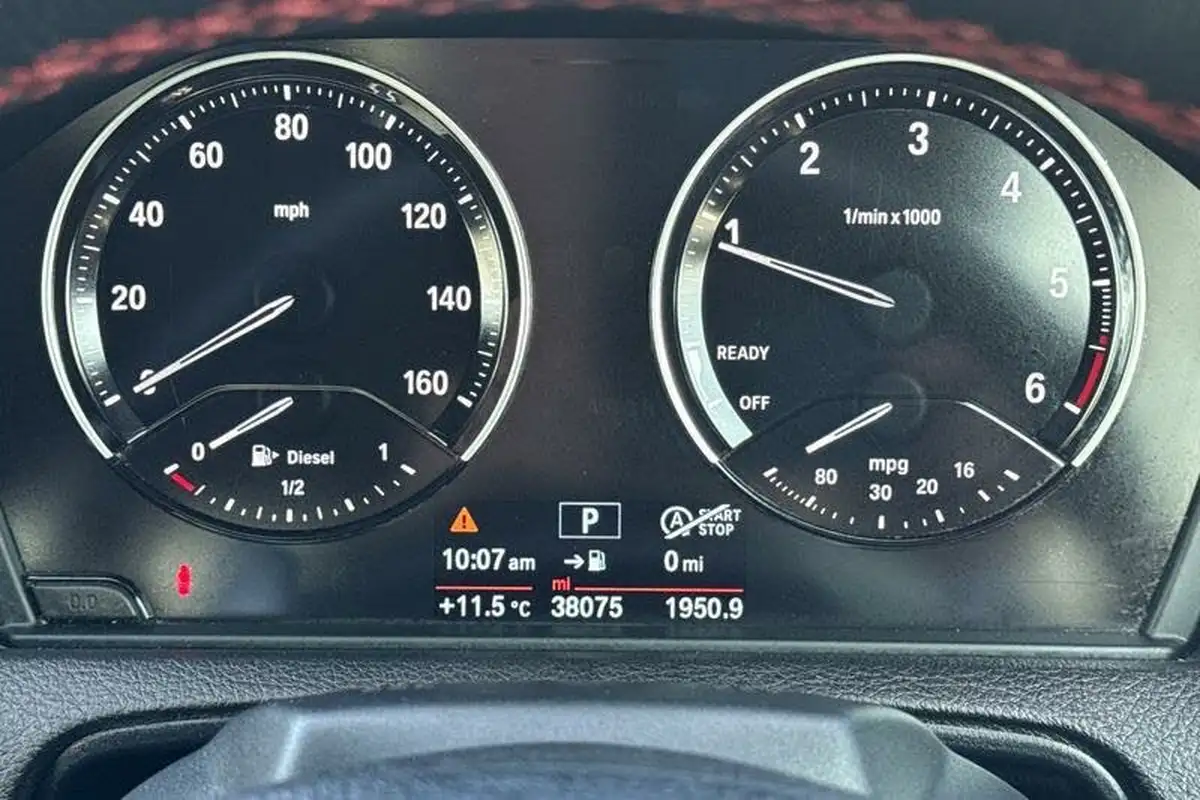 2017-bmw-2-series-20td-220d-sport-convertible-2d-auto-big-12