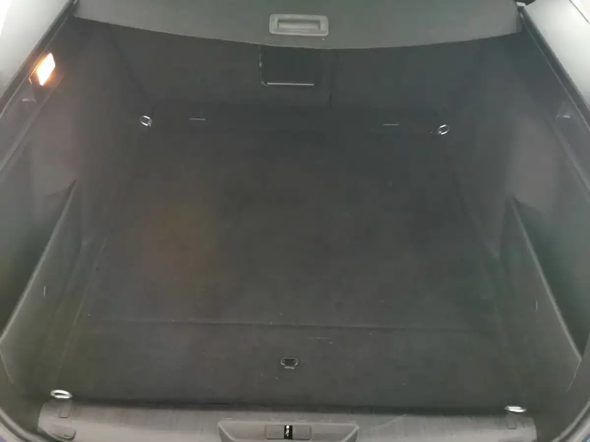 2020-peugeot-308-sw-15-bluehdi-allure-big-30