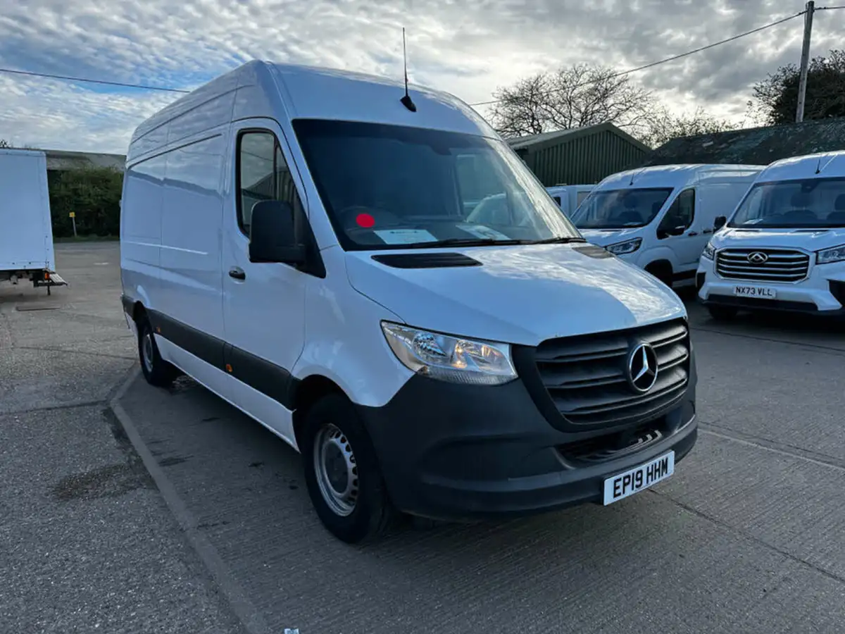 2019-mercedes-benz-sprinter-21cdi-314-l2h1-143pseu6c-panel-van-fwd-big-11