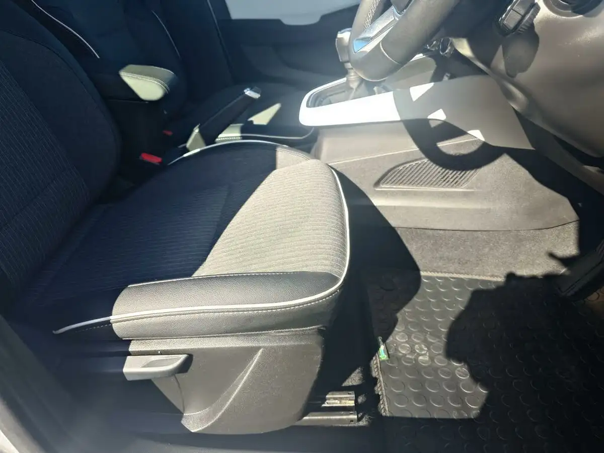 2022-renault-clio-10-tce-se-edition-big-29