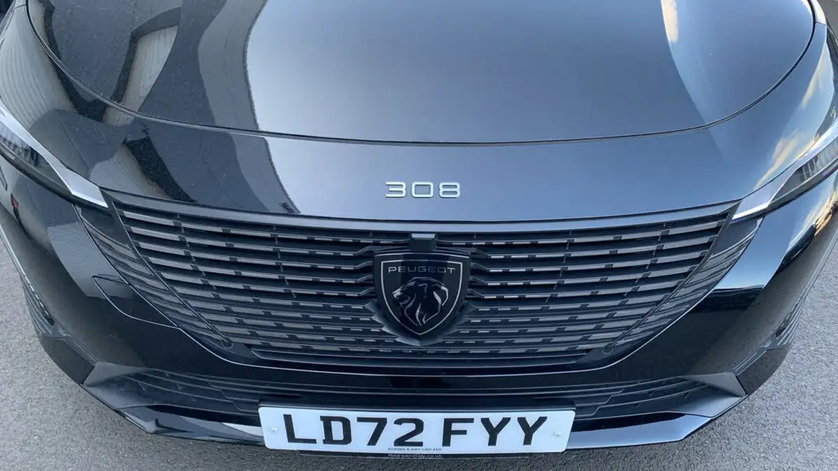 2022-peugeot-308-12-puretech-allure-premium-eat8-big-45