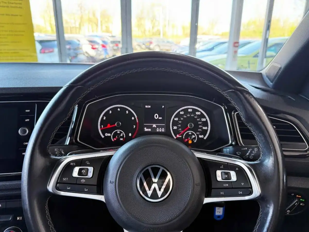 2021-volkswagen-t-roc-15-tsi-black-edition-dsg-big-14