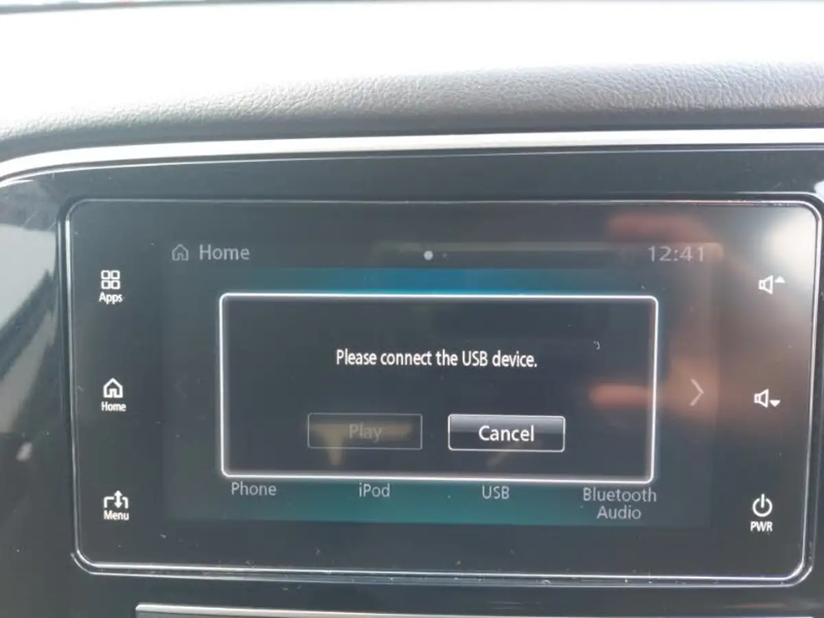2019-mitsubishi-outlander-20-juro-7st-big-12