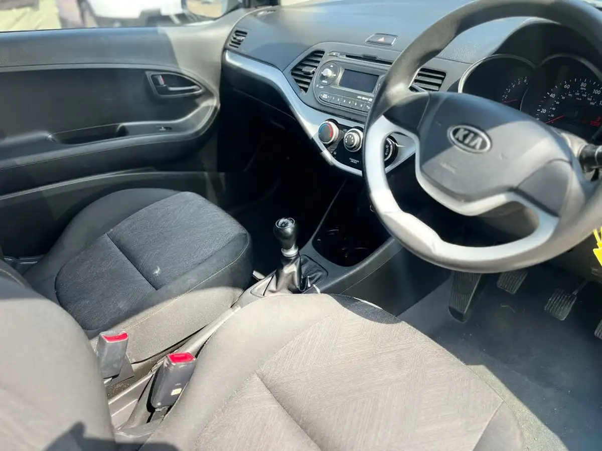2011-kia-picanto-10-picanto-1-68bhp-3d-998cc-big-11