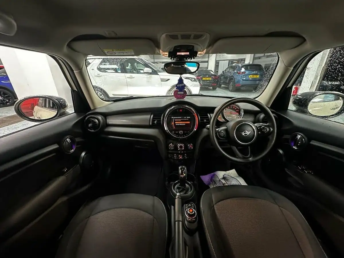 2019-mini-cooper-15-cooper-classic-hatchback-5d-auto-big-8