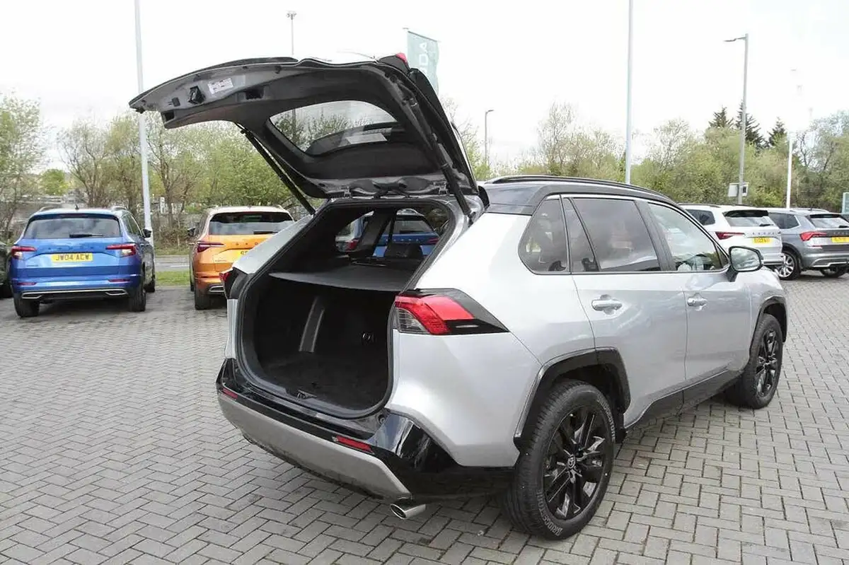 2022-toyota-rav4-25-vvt-i-dynamic-215bhp-big-11
