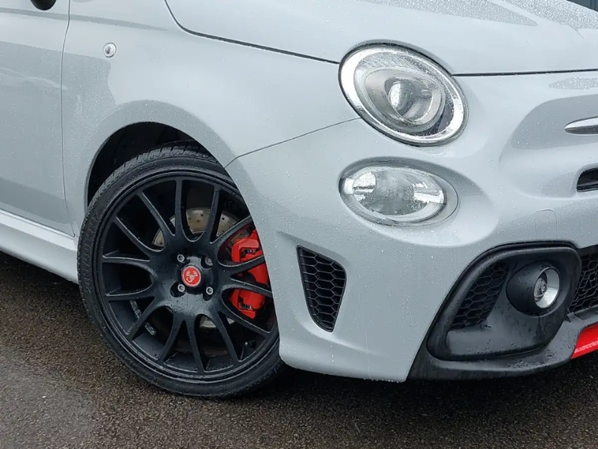 2021-abarth-595-14-tjet-competizione-big-8