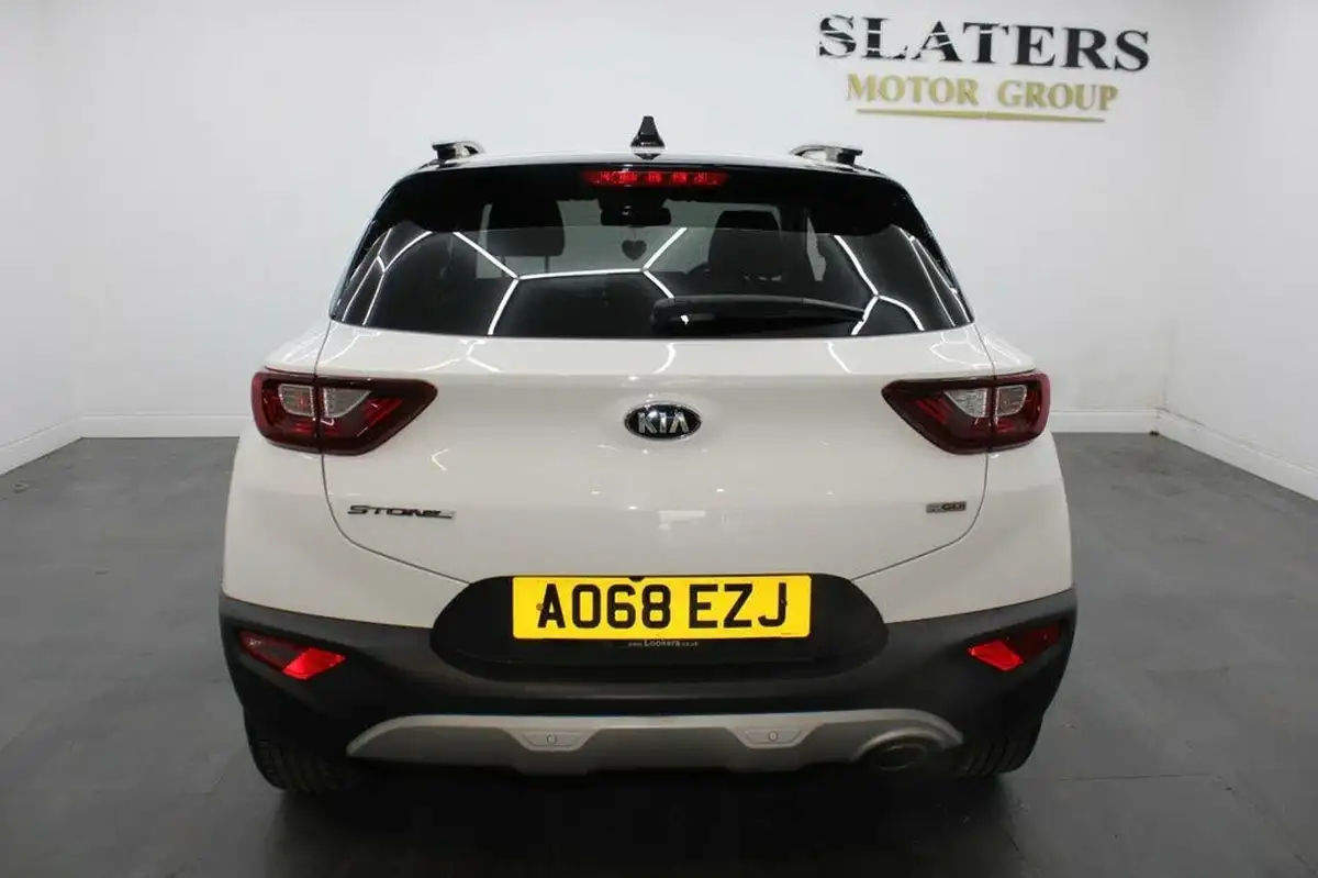 2018-kia-stonic-10-t-gdi-4-big-7