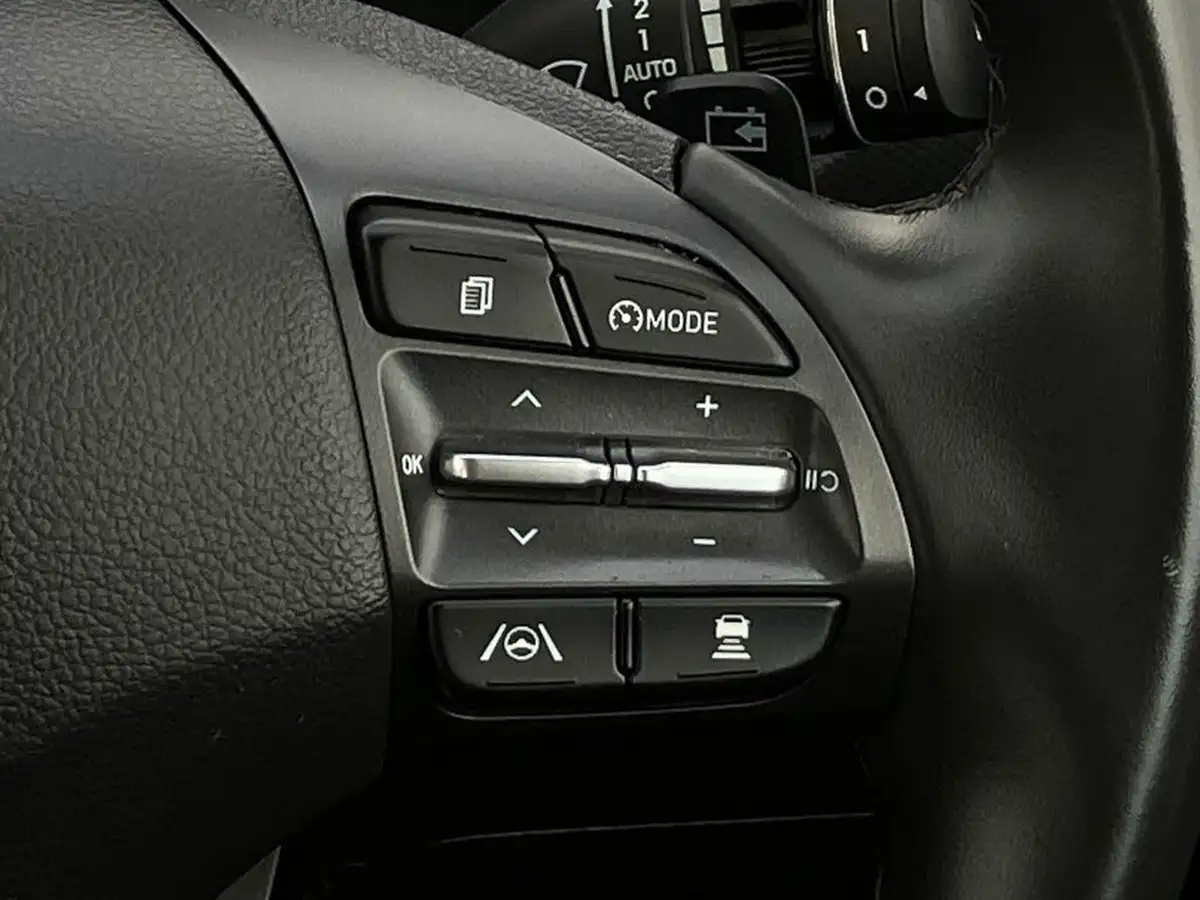 2021-hyundai-kona-e-premium-204ps-64kwh-7kw-obc-big-37