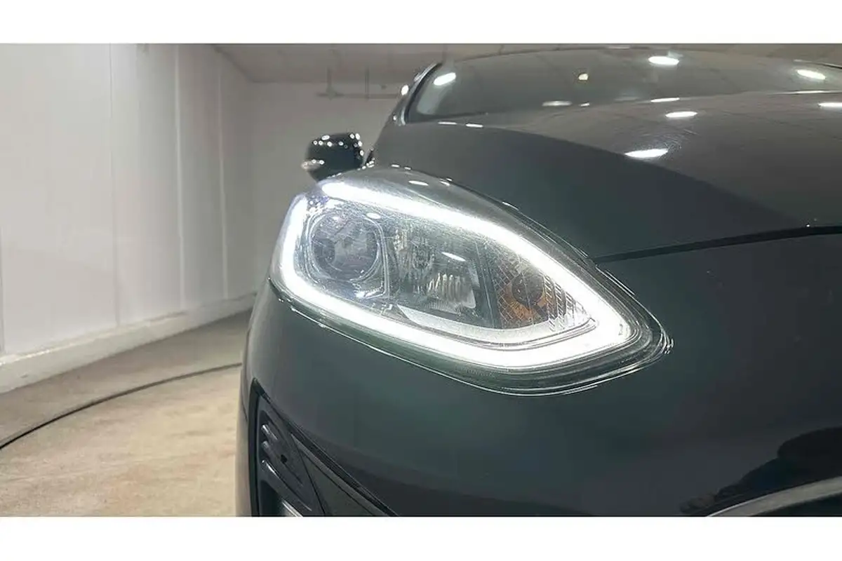 2018-ford-fiesta-11-ti-vct-zetec-5d-big-12