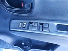 2013-toyota-yaris-small-24
