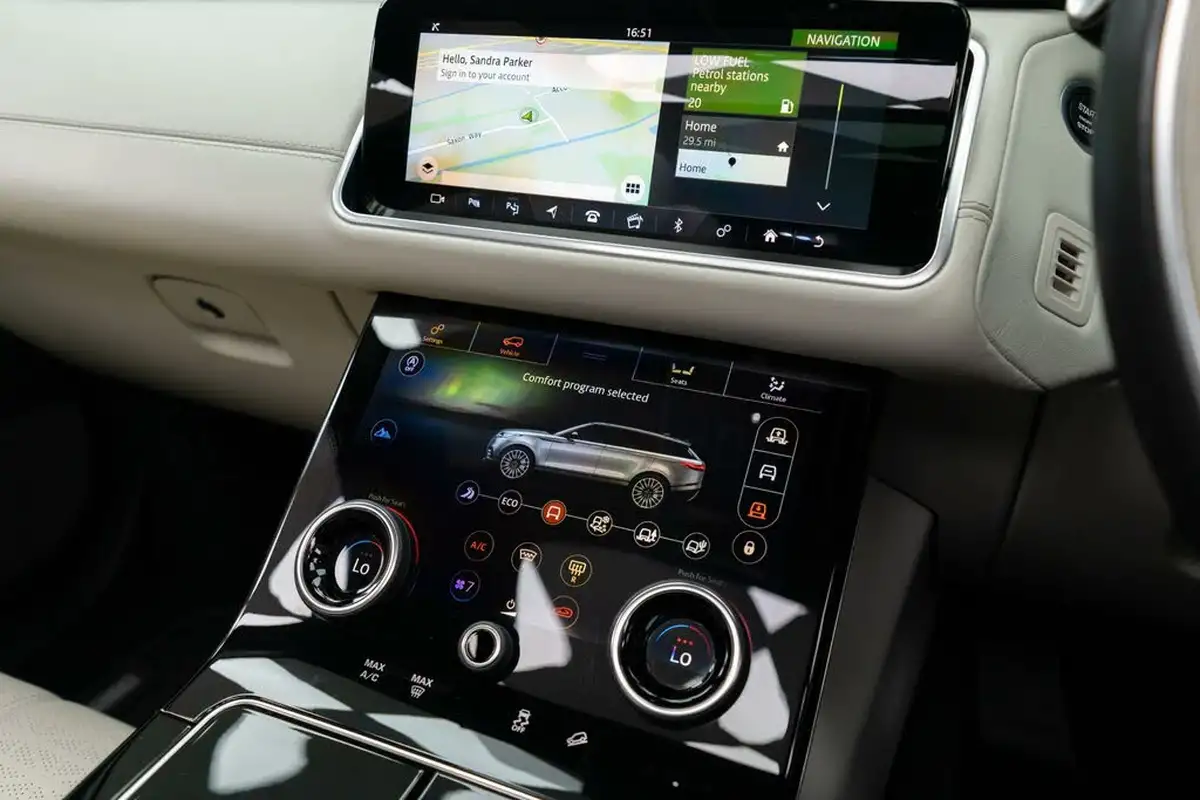 2019-land-rover-range-rover-velar-30-d300-r-dynamic-hse-big-19
