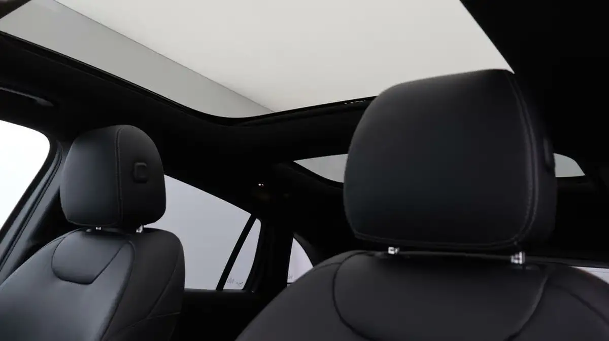 2022-mercedes-benz-gla-class-13-gla-250e-exclusive-edition-premium-plus-big-21
