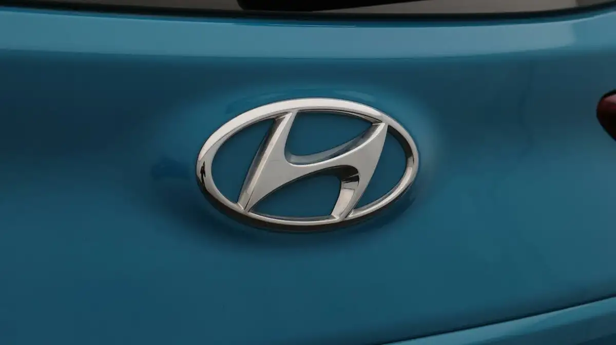 2023-hyundai-kona-e-ultimate-204ps-64kwh-105kw-obc-big-22
